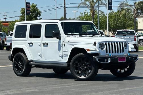 Bright White Clearcoat 2022 Jeep Wrangler Unlimited 4xe Sahara