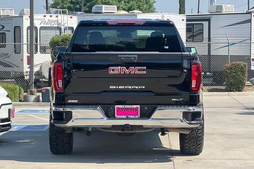 Onyx Black 2024 GMC Sierra 1500 SLT