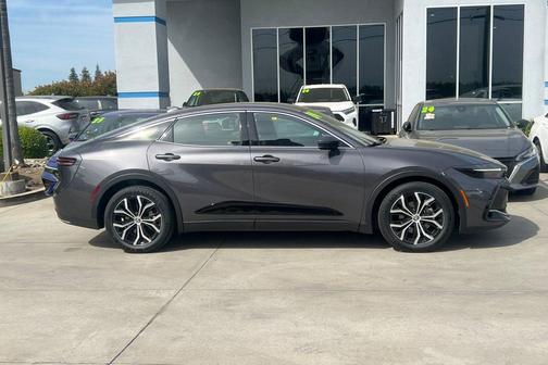 Magnetic Gray Metallic 2024 Toyota Crown Limited