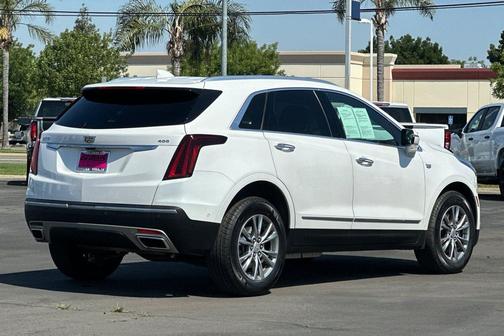 Crystal White 2023 Cadillac XT5 Premium Luxury