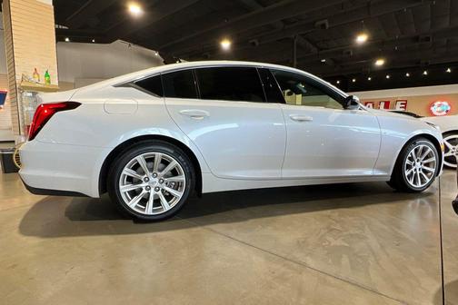 Crystal White Tricoat 2020 Cadillac CT5 Luxury RWD