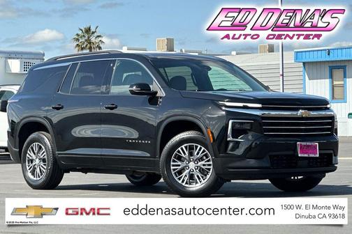 Mosaic Black Metallic 2025 Chevrolet Traverse LT
