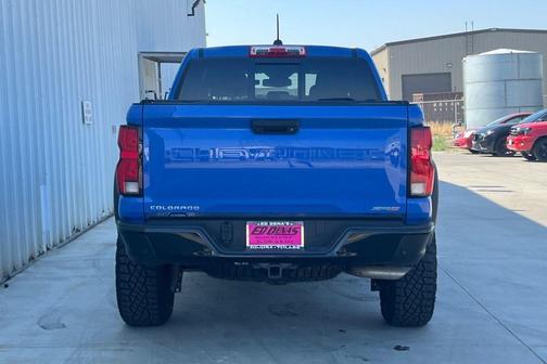 Reef Blue Metallic 2026 Chevrolet Colorado ZR2