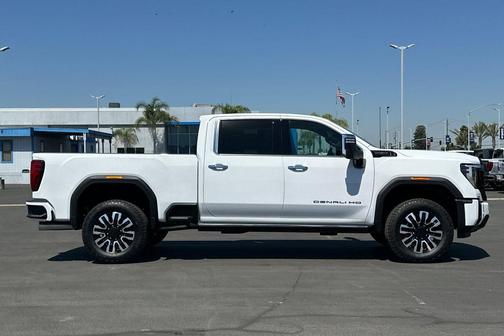 Summit White 2026 GMC Sierra 2500 Denali Ultimate
