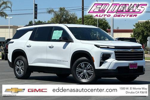 Summit White 2026 Chevrolet Traverse LT