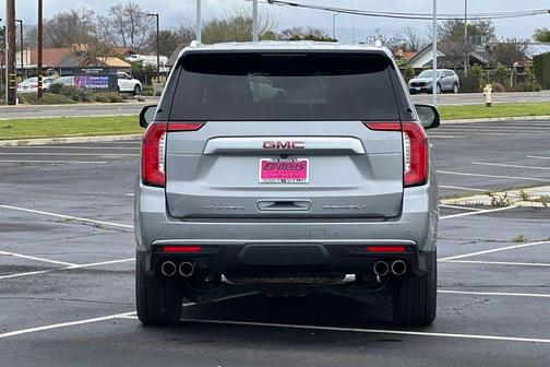 Sterling Metallic 2024 GMC Yukon Denali