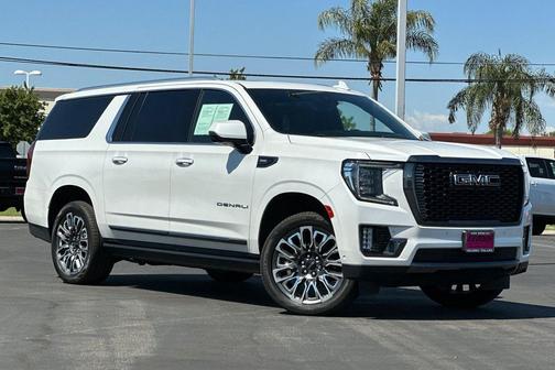 White Frost Tricoat 2023 GMC Yukon XL Denali Ultimate