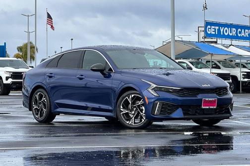 Yacht Blue 2025 Kia K5 GT-Line