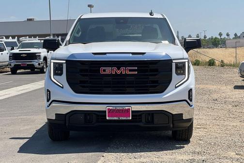 2025 GMC Sierra 1500 Pro
