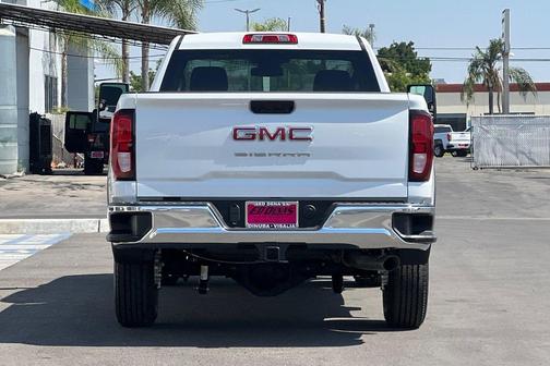 2025 GMC Sierra 2500 Pro
