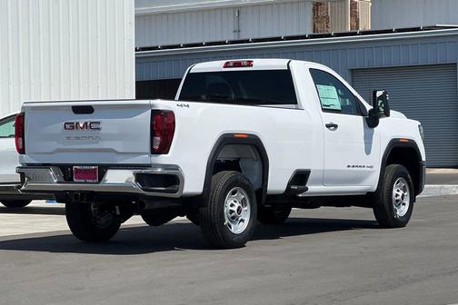 2025 GMC Sierra 2500 Pro