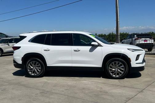 Summit White 2025 Buick Enclave Preferred FWD