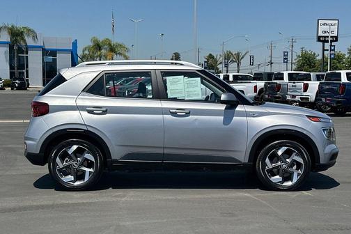 Shimmering Silver 2025 Hyundai VENUE SEL