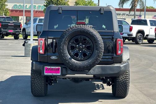 Shadow Black 2023 Ford Bronco Wildtrak