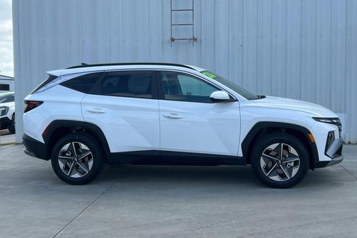 Serenity White Pearl 2026 Hyundai TUCSON SEL