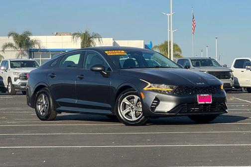 Gravity Gray 2023 Kia K5 LXS