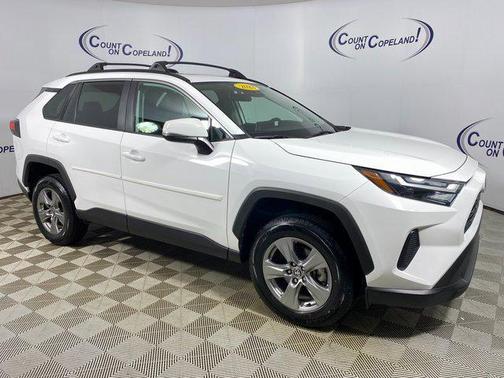 2023 Toyota RAV4 XLE