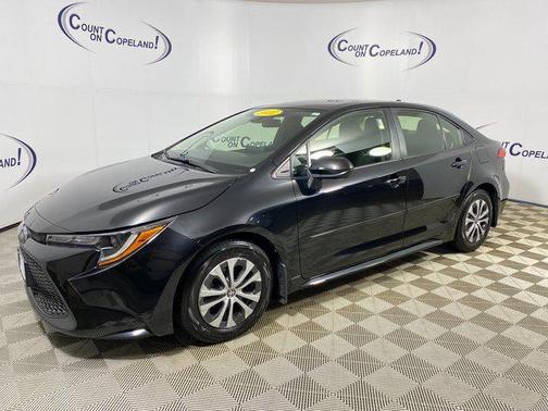 2022 Toyota Corolla Hybrid LE
