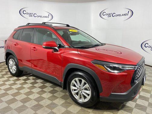 2023 Toyota Corolla Cross LE