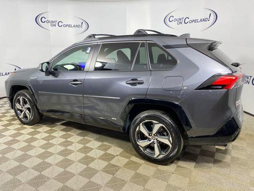 2023 Toyota RAV4 Prime SE