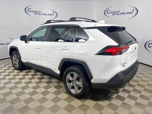 2024 Toyota RAV4 Hybrid LE