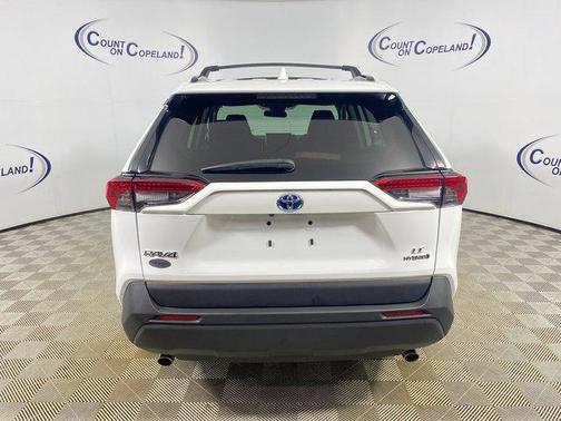 2024 Toyota RAV4 Hybrid LE