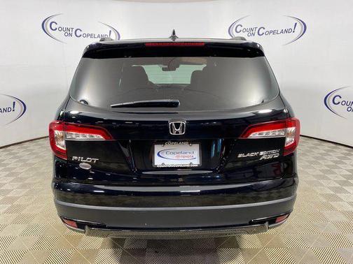 2021 Honda Pilot AWD Black Edition