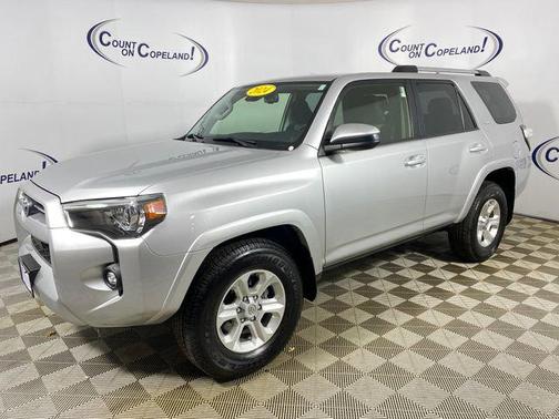 Classic Silver Metallic 2024 Toyota 4Runner SR5