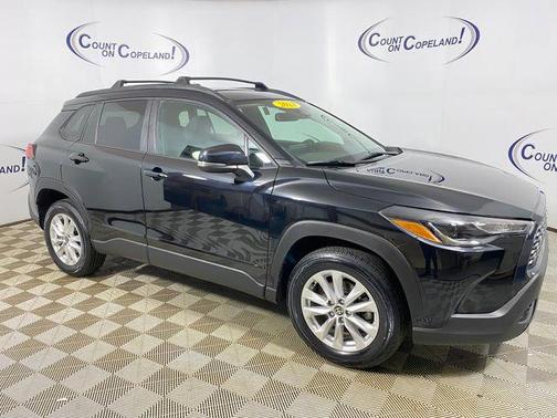 Jet Black 2024 Toyota Corolla Cross LE