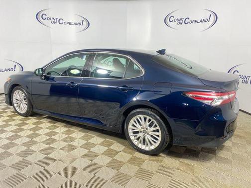 2019 Toyota Camry XLE