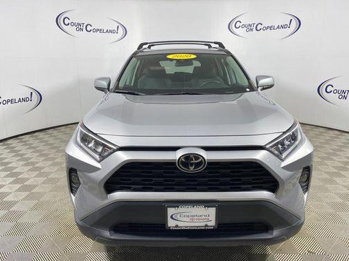 2020 Toyota RAV4 XLE
