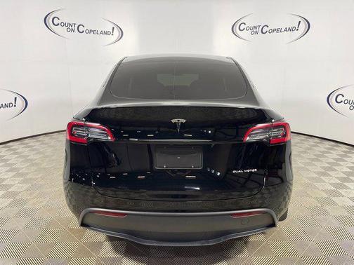 2023 Tesla Model Y Long Range Dual Motor All-Wheel Drive