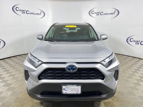 2023 Toyota RAV4 Hybrid XLE