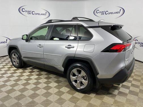 2023 Toyota RAV4 Hybrid XLE