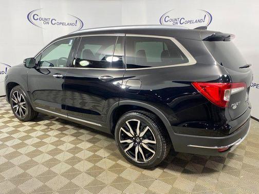 2021 Honda Pilot Touring 8-Passenger