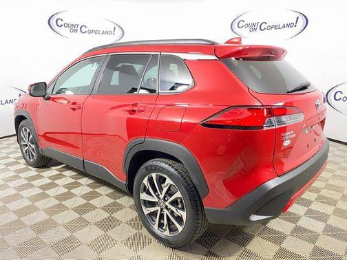 2023 Toyota Corolla Cross XLE