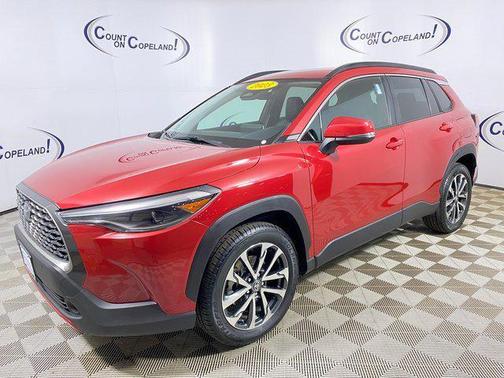 2023 Toyota Corolla Cross XLE