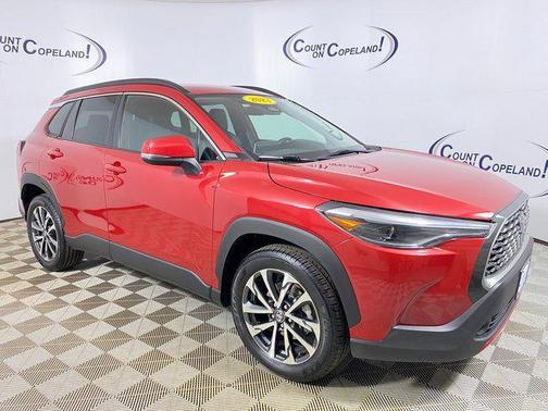 2023 Toyota Corolla Cross XLE