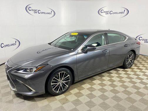 2022 Lexus ES 350 Base