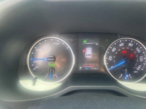2022 Toyota RAV4 Hybrid LE