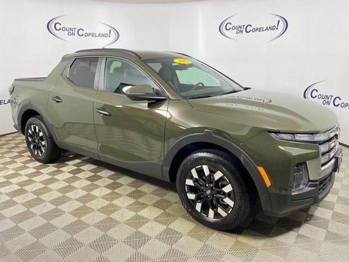 2025 Hyundai SANTA CRUZ SEL Activity