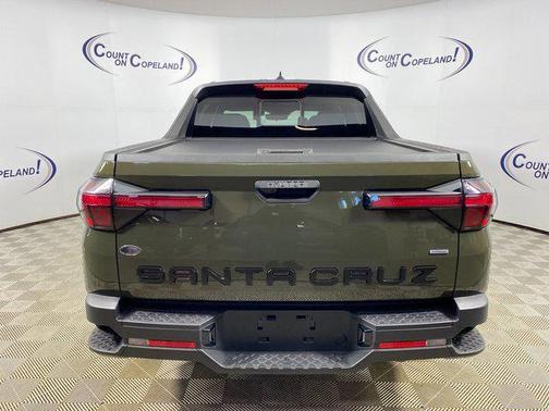 2025 Hyundai SANTA CRUZ SEL Activity