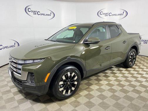 2025 Hyundai SANTA CRUZ SEL Activity