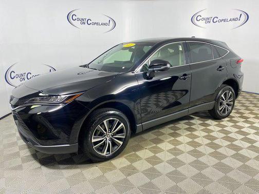 2022 Toyota Venza LE