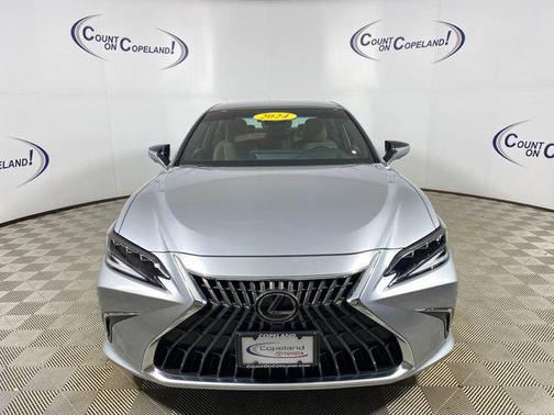 2024 Lexus ES 350 Ultra Luxury