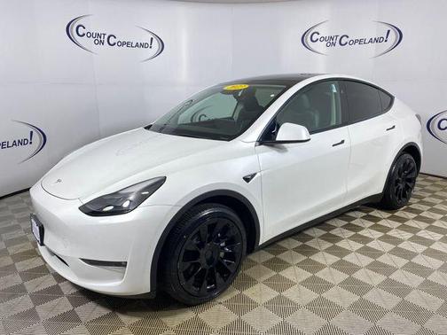 2023 Tesla Model Y Long Range Dual Motor All-Wheel Drive