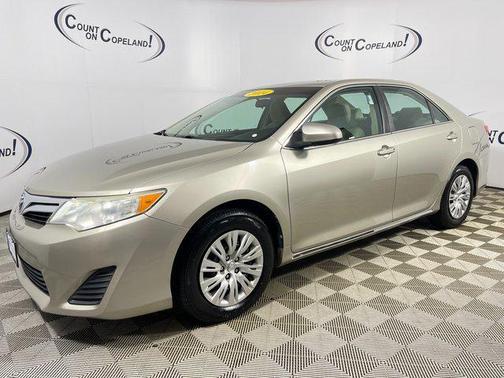 2014 Toyota Camry LE