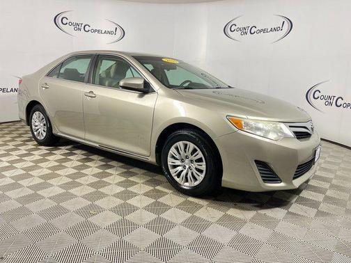 2014 Toyota Camry LE