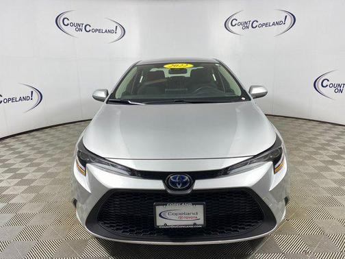 2022 Toyota Corolla Hybrid LE