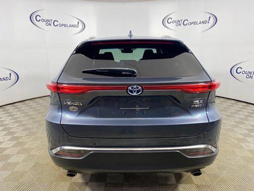 2021 Toyota Venza XLE